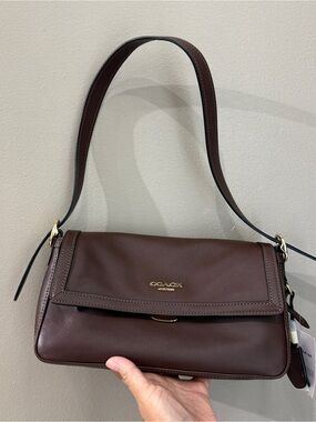 New‼️Coach Etta Small Flap Shoulder Bag CFK02 maple